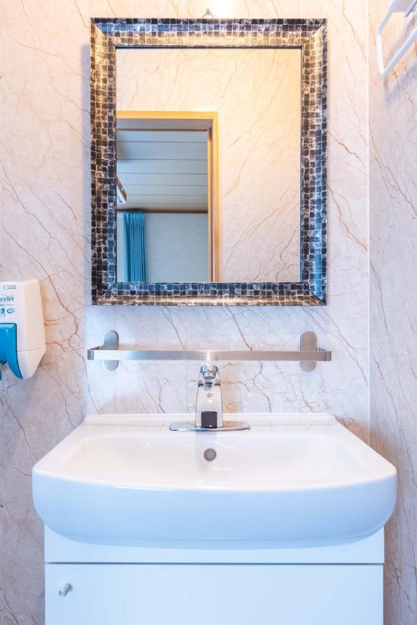 Senjoarashi Hotel Shirahama Bagian luar foto